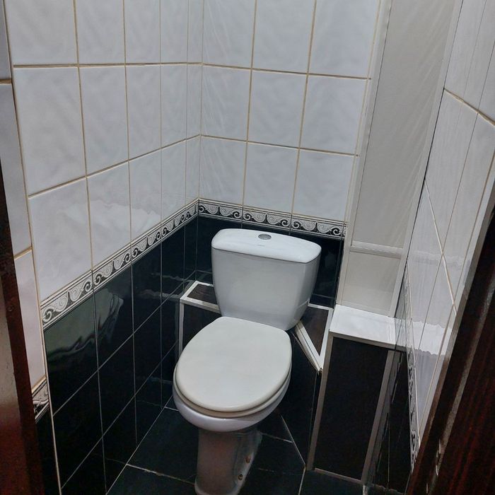 Срочнр Продаётся 2-комнатный  квартира .