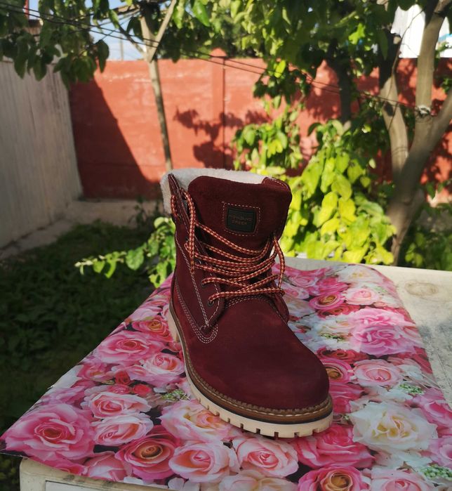 Ghete dama Highland creek de iarna,39,piele intoarsa,