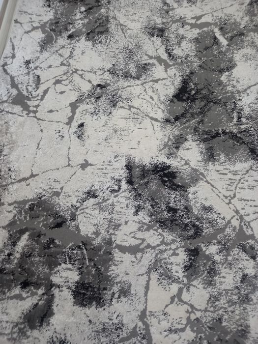 Срочно гилам дарошка сотилади