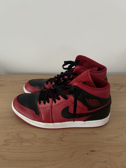 Air Jordan 1 Mid marimea 46