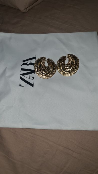 Серьги продам зара