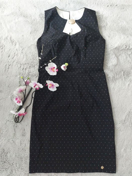 Стилна рокля на Lucy-L-размер