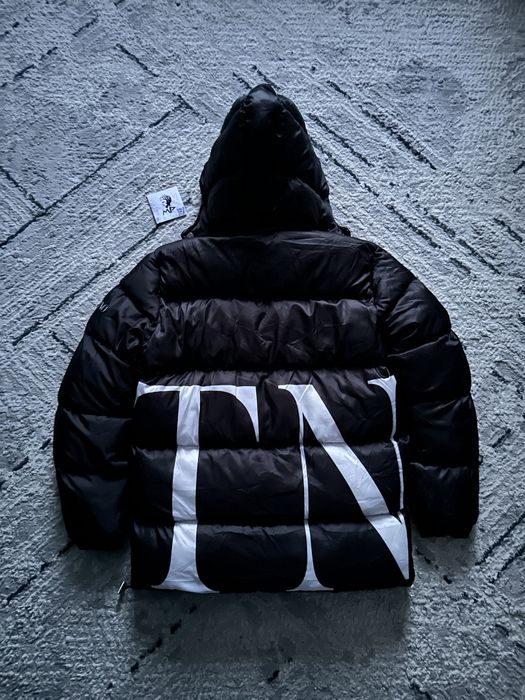 Куртка Valentino Moncler VLTN