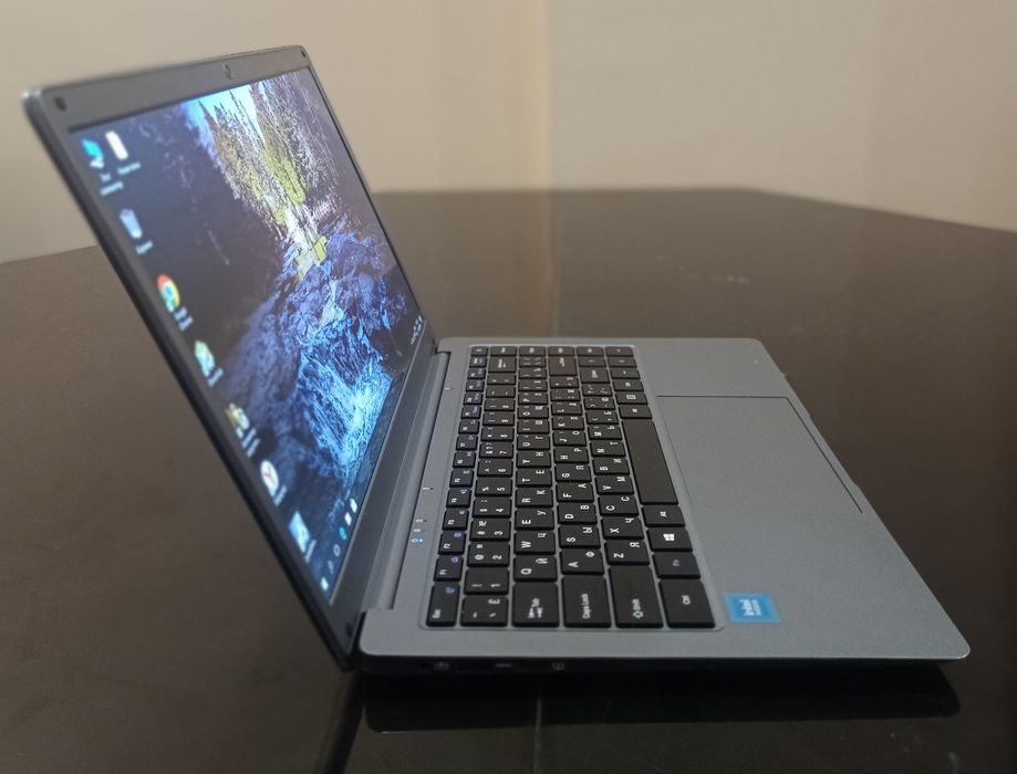 Продам ноутбук Azerty