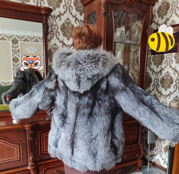 Продам шубу из чернобурки.