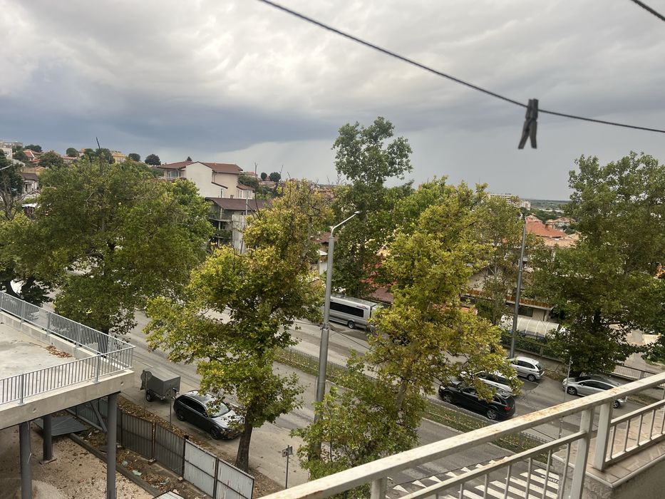 Продавам обзаведен апартамент ул. Методи Кусевич