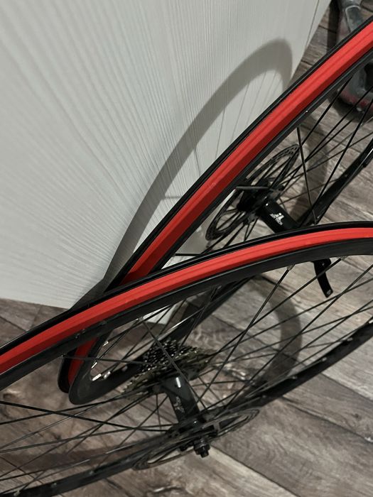 Колеса шоссейного 700х25