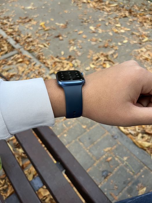 Apple Watch 7, 45mm
