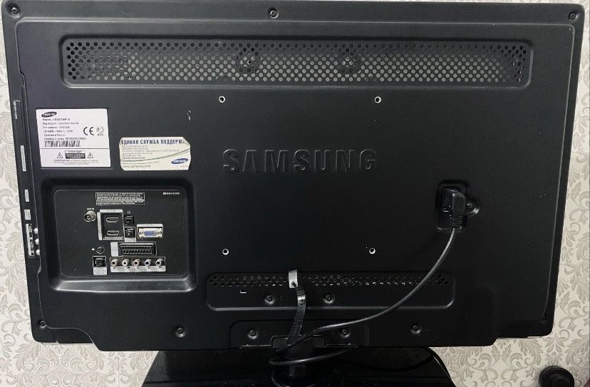 Продается телевизор в хорошем состояний