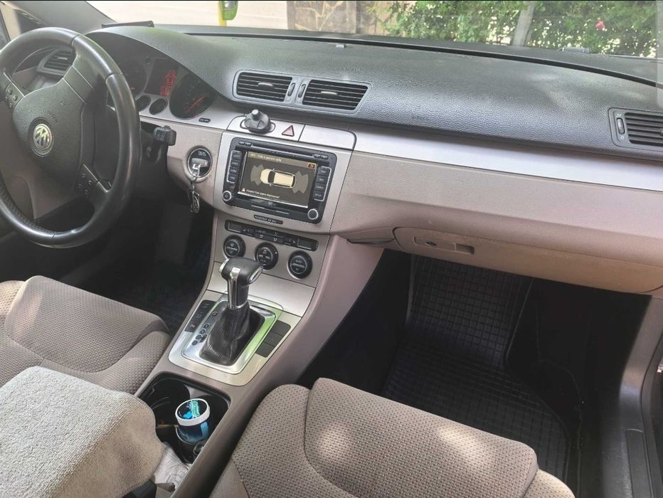 VOLKSWAGEN Passat 2009 — imagine 3
