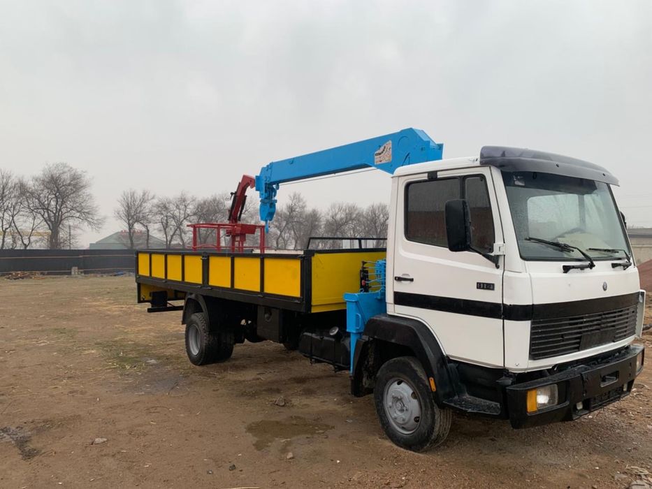 Продаётся бортовой манипулятор Mercedes-benz 814