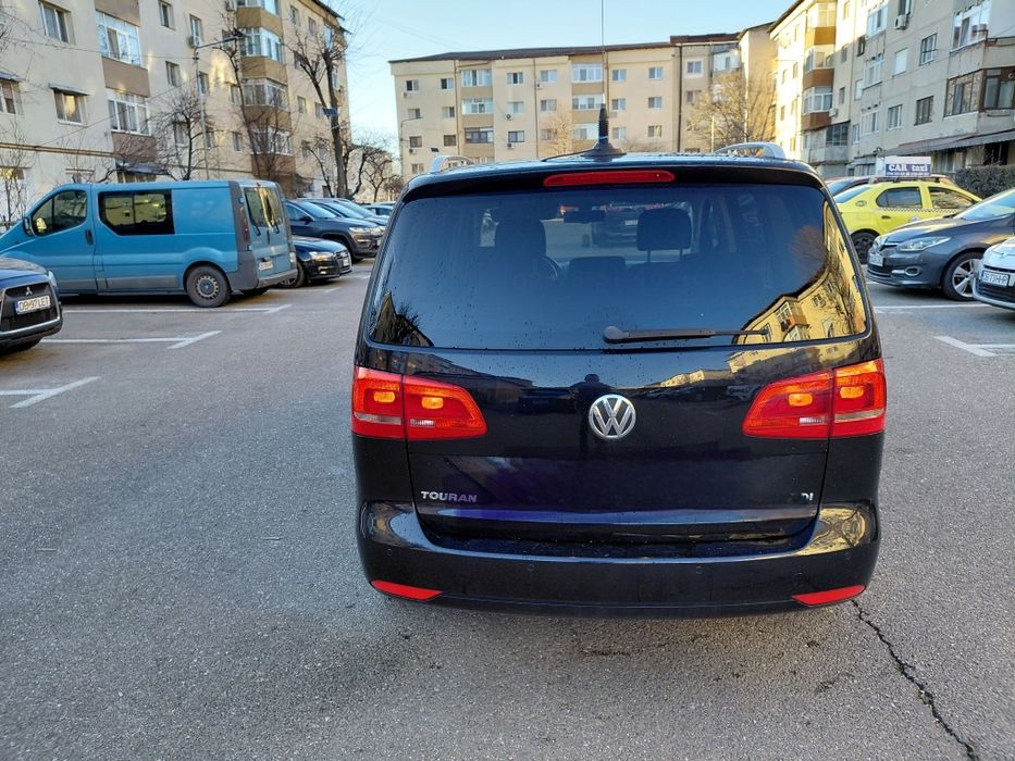 VW TOURAN 2013,1.6 TDI,  6000 E