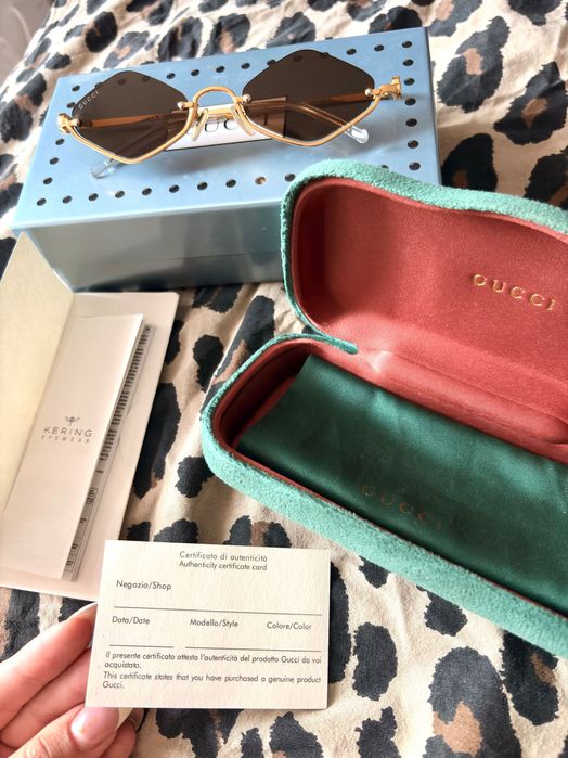 Слънчеви очила Gucci със сертификат