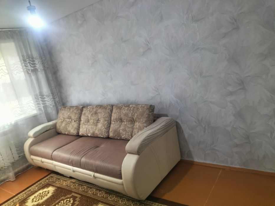 Продам  квартиру в центре.