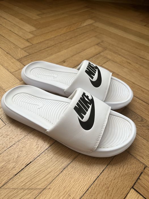 Дамски чехли Nike