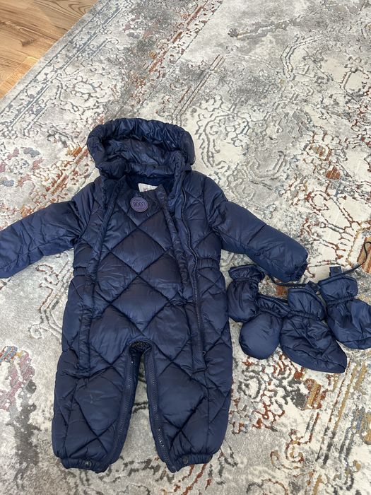 Срочно продам детский комбинезон