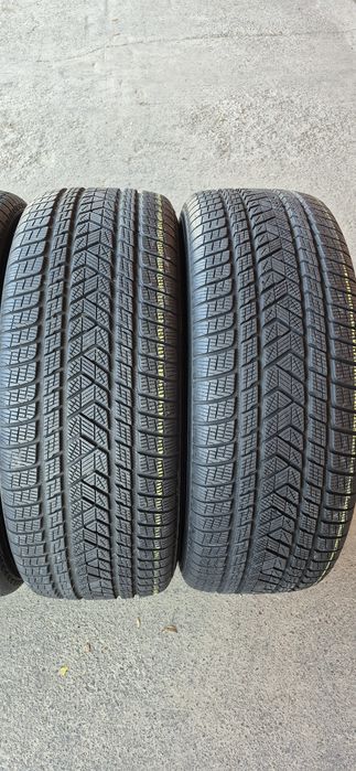4 anvelope iarna ca noi Pirelli 325/55/22,dot 2024.Pret/bucata.