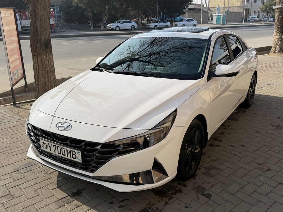 Hyundai Elantra 1,6 L 2022 yil