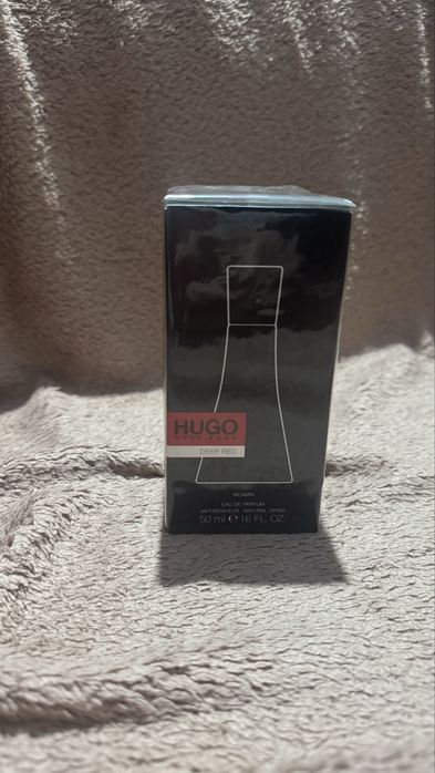 Hugo Boss Deep Red