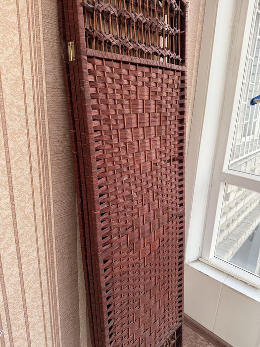 Продам ширму в отличном состоянии