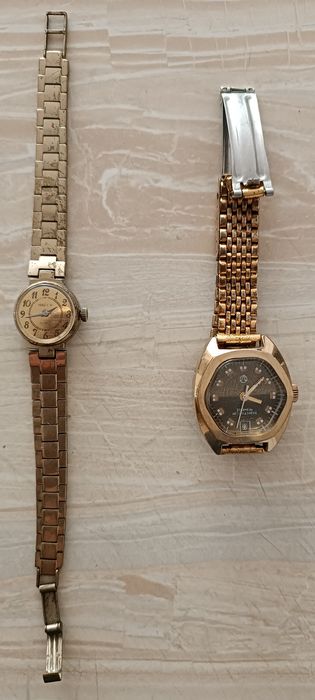 Часы советские  женские