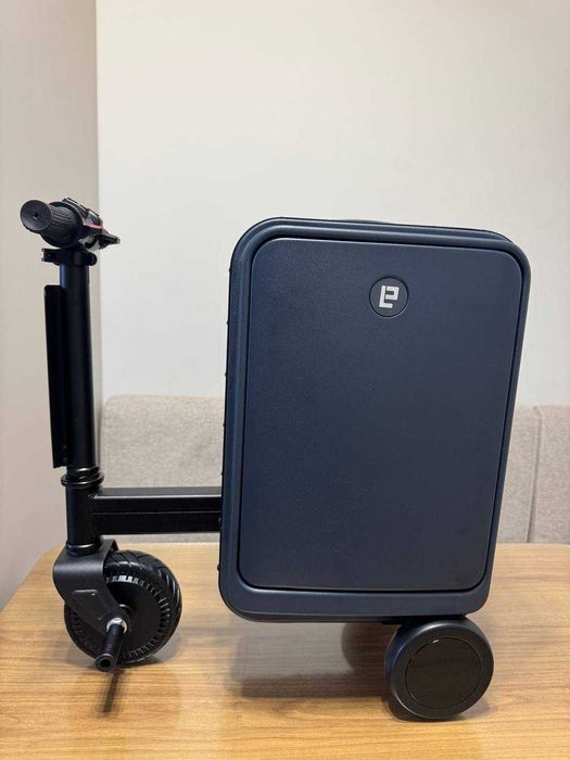 Электрический чемодан-самокат — складной