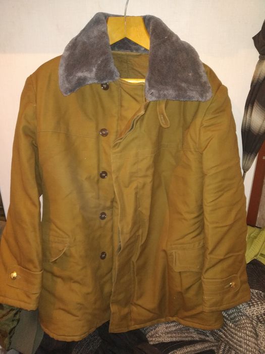 Куртка военная новая теплая. Другая военная одежда.
