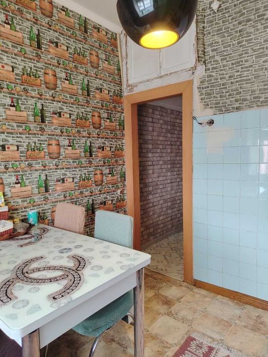 Продам 2-х квартиру кирпич 4/5эт, 60 кв.ул.Казахстан д.118