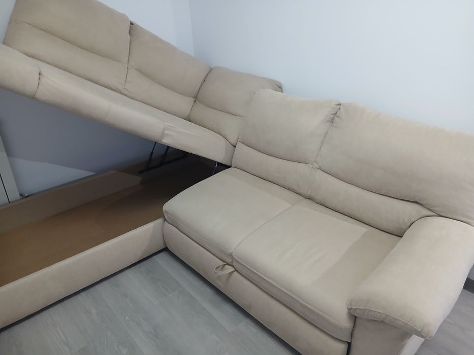 Coltar extensibil cu lada depozitare