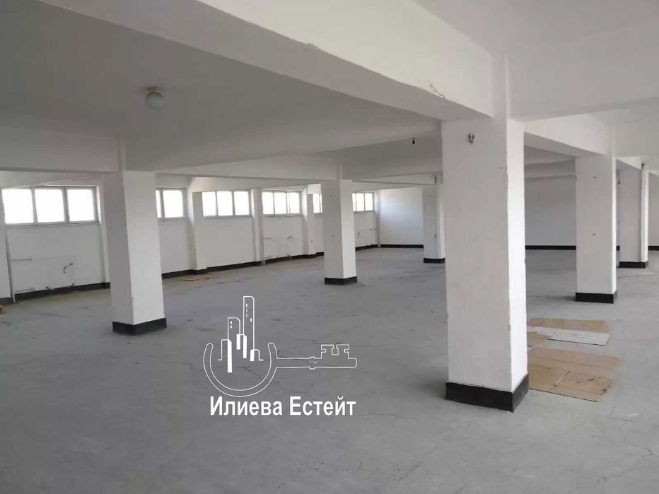 Дава се под наем Магазин в Хасково, Промишлена зона - Изток - 600 кв.м за 612 € - Снимка #2