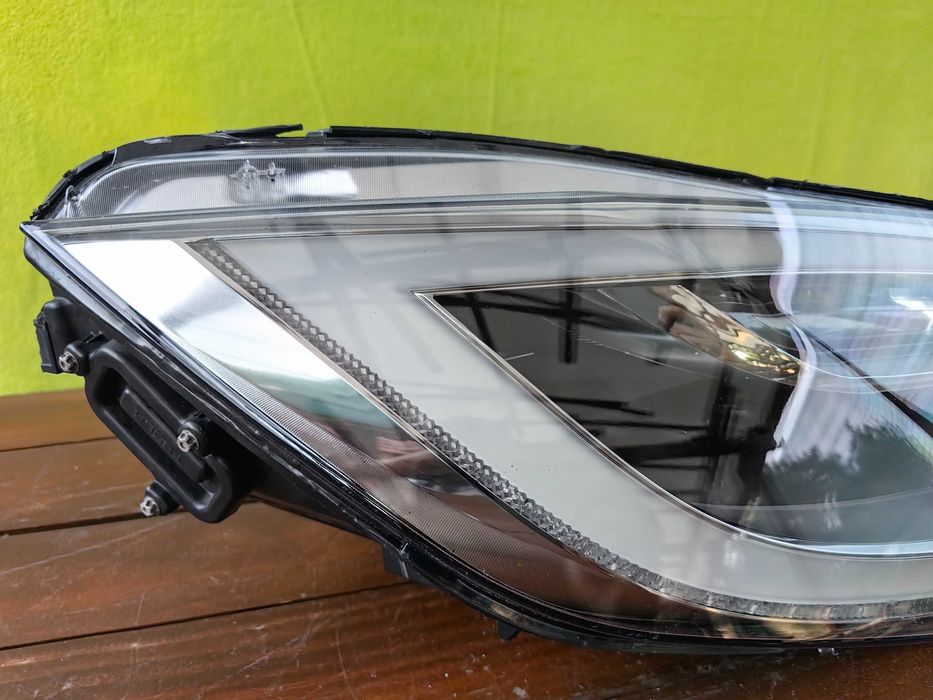 Десен фар Tesla Model S Full LED Facelift / Фар Тесла Модел С