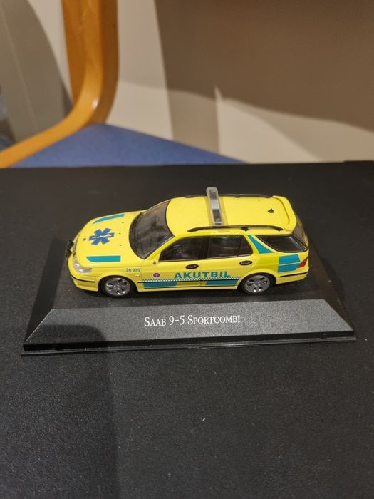 SAAB 9-5 SPORTCOMBI 1:43 макет
