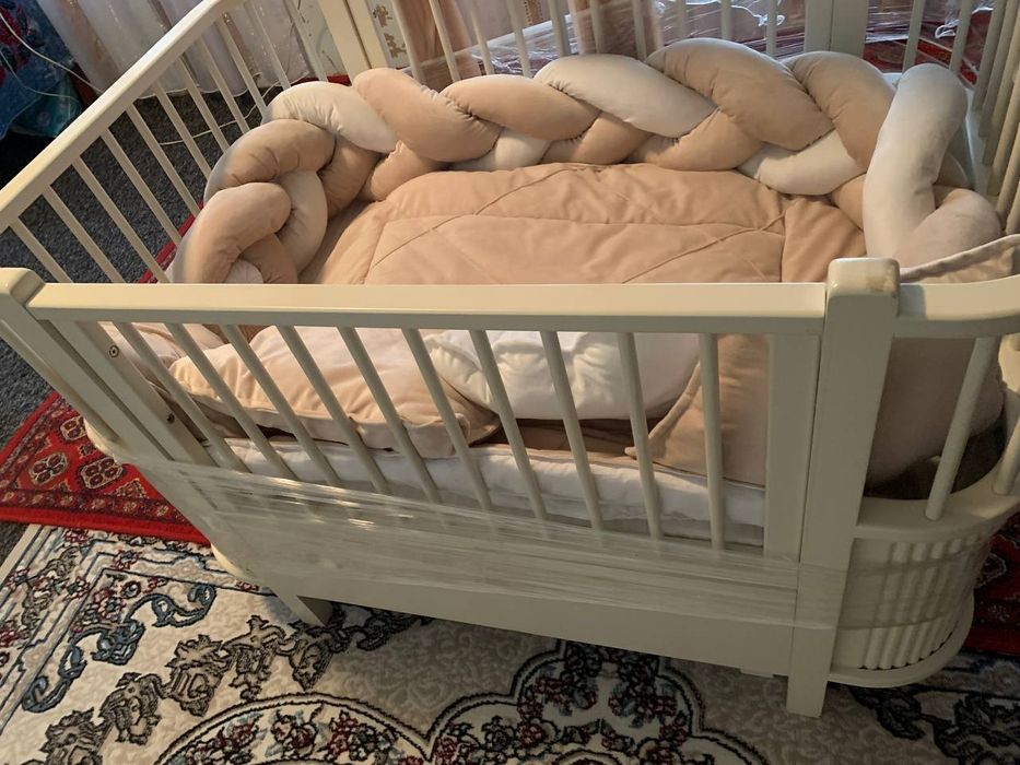 Детский кровать новый