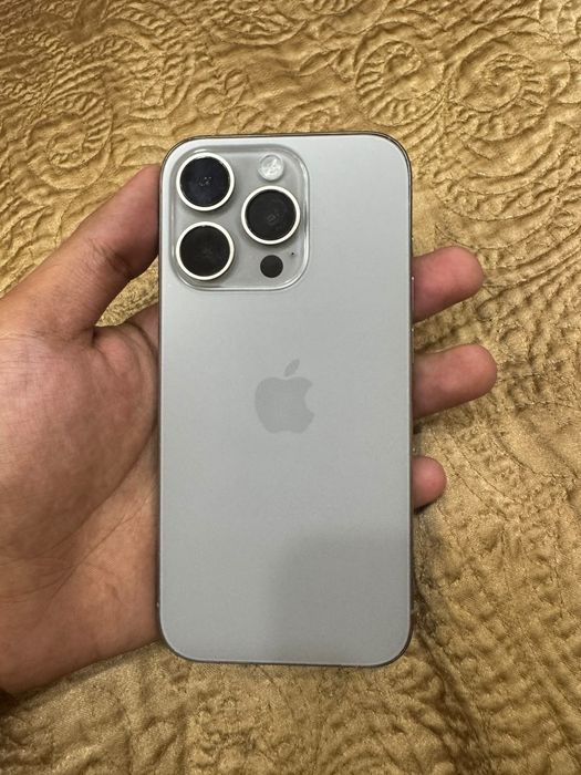 Продам iPhone 15pro 256gb