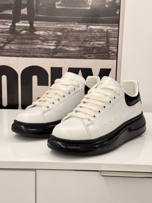 Vand Alexander McQueen marimea 42