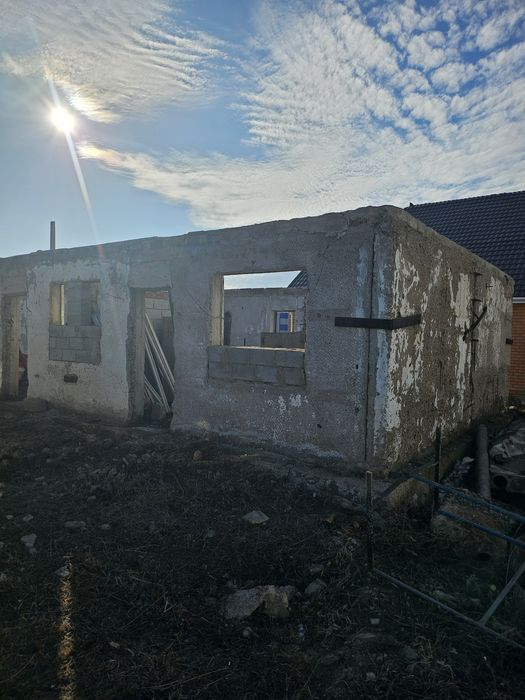 Недостроенный дом