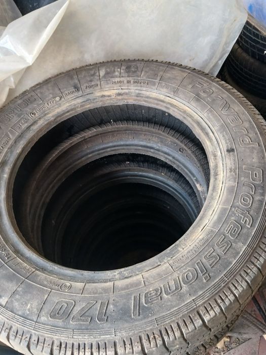 Продам резину на газель