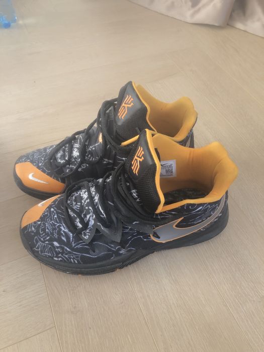 Jordan 5 Tako pe