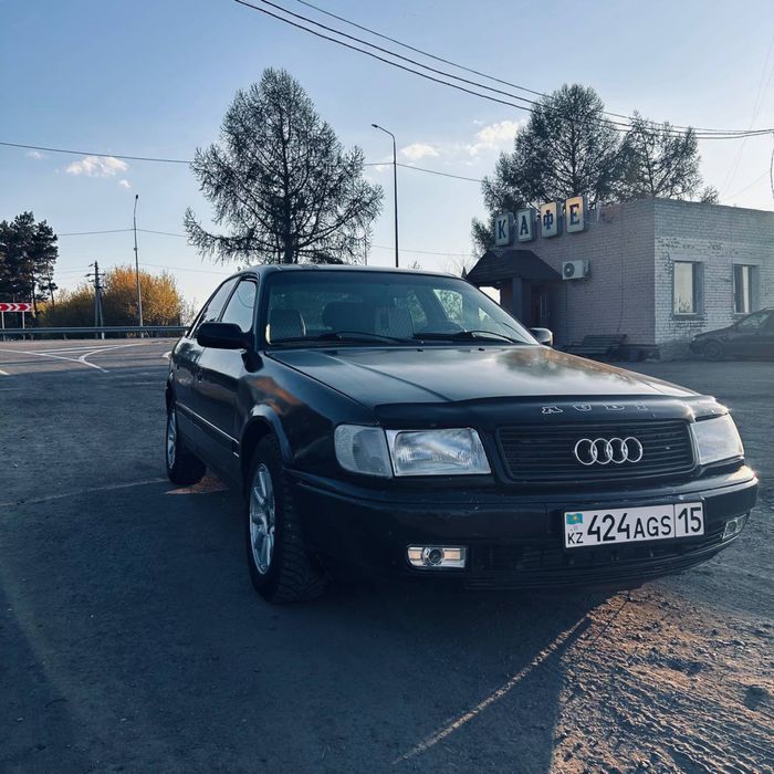 Продам ауди 100 с4