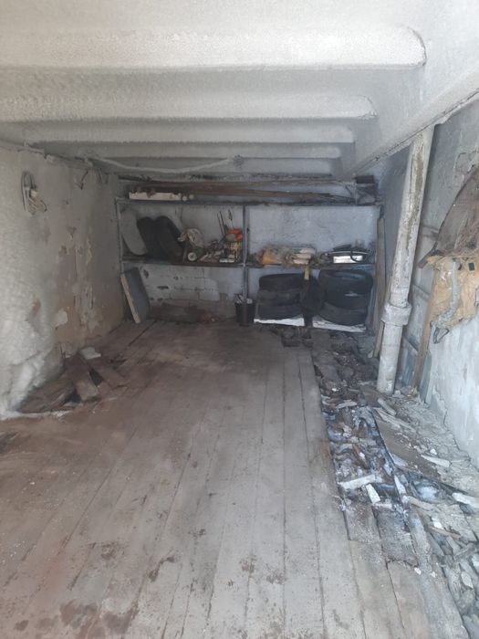 Продам гараж ул Сьянова 120