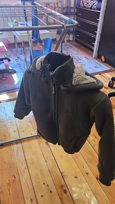 Куртка тёплая продам