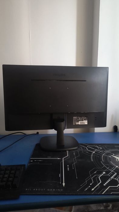 Monitor Philips full HD