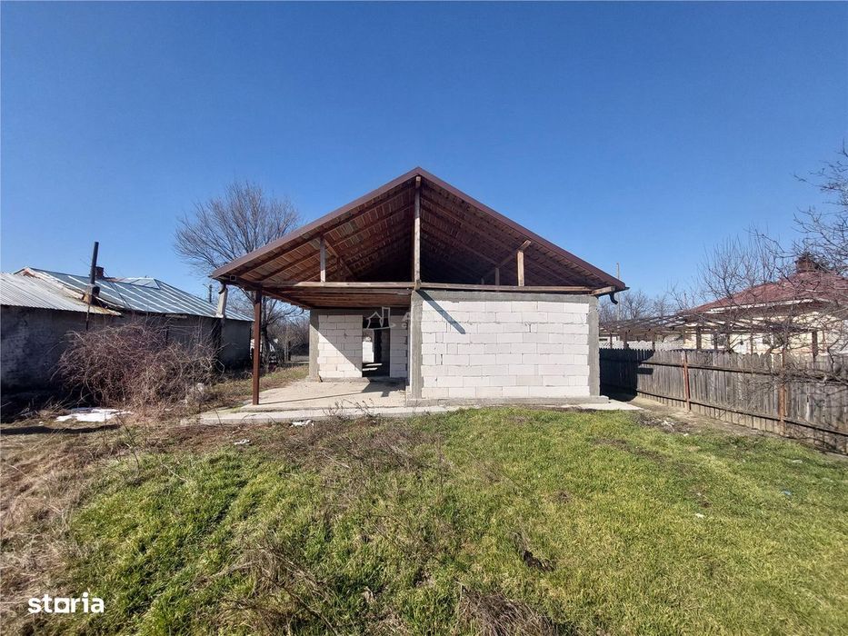 Casa tip Parter, 100 mp, teren 860 mp, comuna Galbenu