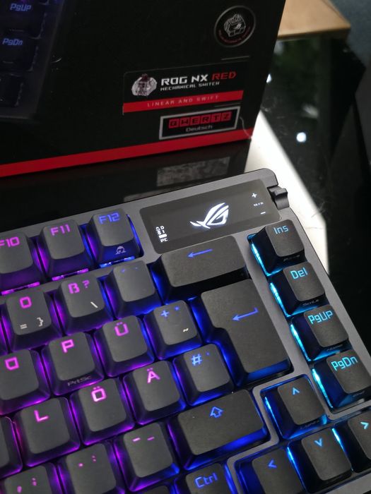 ASUS ROG AZOTH  геймърска wireless, bluethooth  клавиатура