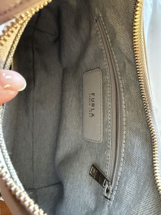 Furla 100€ без забележки използвана ест.кожа