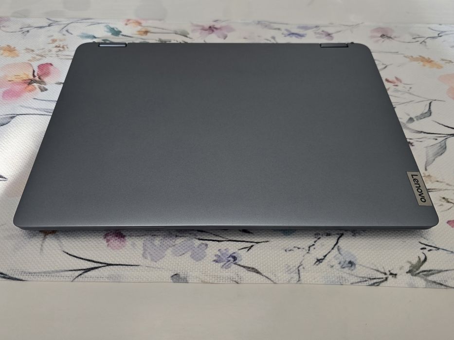 Laptop Lenovo IdeaPad Flex 5 14ALC7