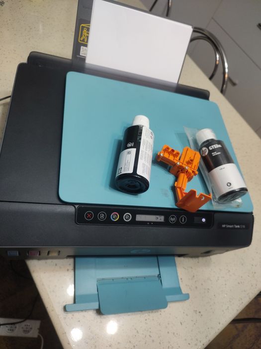 Imprimanta Hp Smart tank 516 defectă