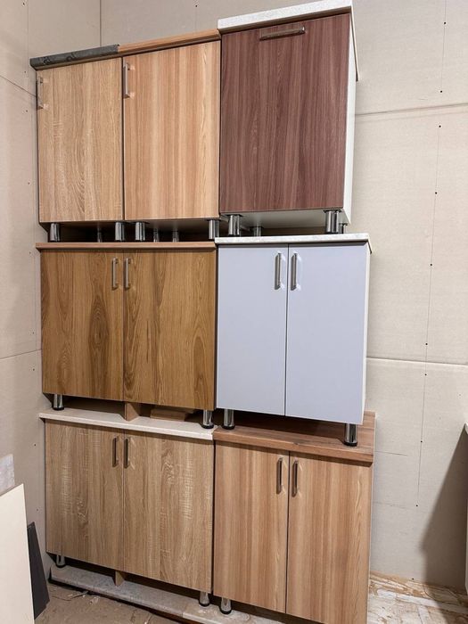 Кухонный рабочий стол