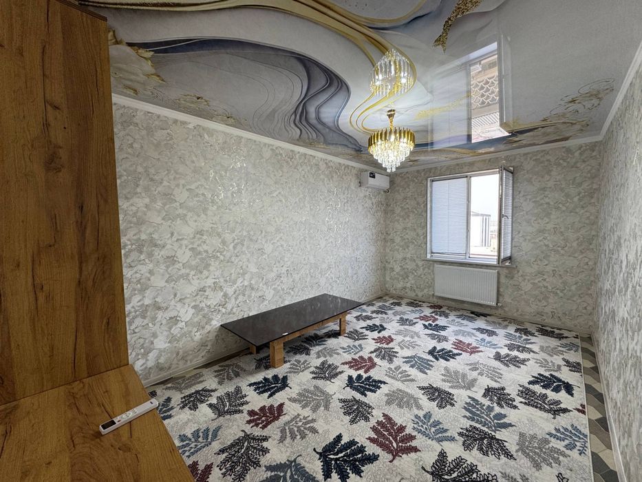 Хамкорбанк томонда жойлашган 2 хонали квартира ижарага берилади