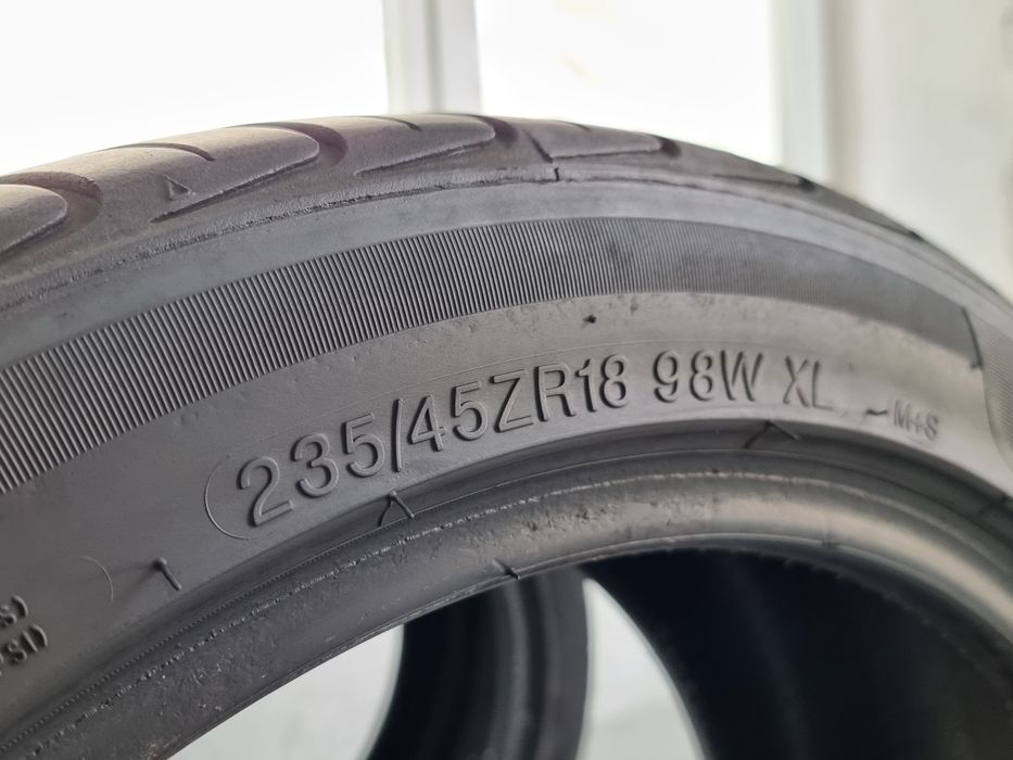 "DOT 24" 235/45/18 Banoze 2Броя: 120лв 5.3мм